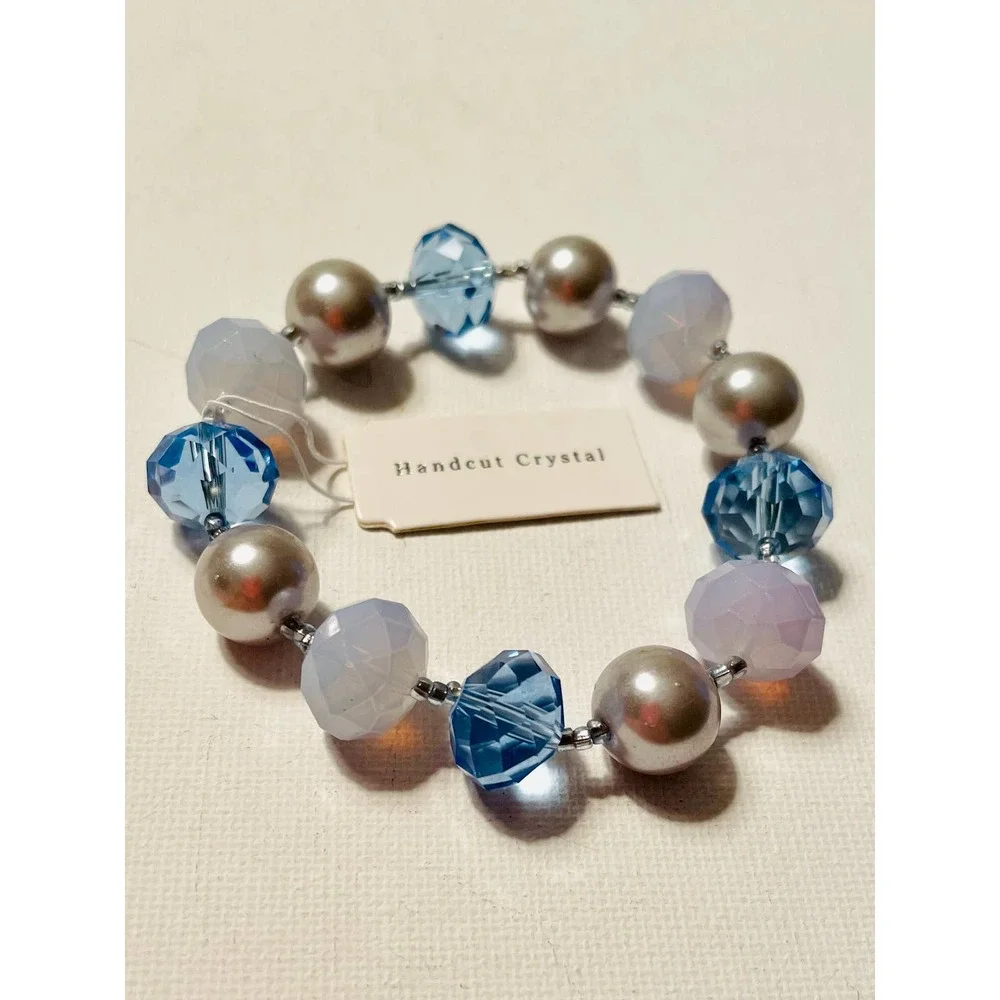 Shades of blue‎ handcut crystal bracelet NWT